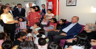 Cumhurbaşkanı Erdoğan Çocuk Yuvasını Ziyaret Ediyor