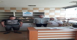 Ülkü Ocakları İlçe Temsilcileri De Askıda Ekmek Uygulamasına Başladı