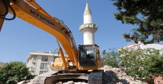 Başkan Akgünden Celaliye Mahallesine Çok Özel Bir Cami