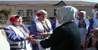 Cumhurbaşkanın Eşi Emine Erdoğan, Tikanın Açtığı Huzurevini Ziyaret Etti