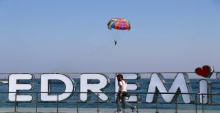 Vanda 9. Van Denizi Su Sporları Festivali Başladı