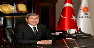 Ak Parti Gaziantep İl Başkanı Mehmet Eyup Özkeçeci, Kurban Bayramı Münasebetiyle Bir Mesaj Yayınladı