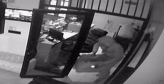 Fatihte 150 Bin Dolarlık Döviz Bürosu Soygunu Kamerada