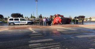 Plastik Ham Madde Deposundaki Yangın Güçlükle Söndürüldü