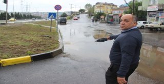 Aşırı Yağışlar Su Baskınlarına Yol Açtı