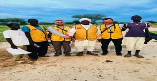 Reyhanlı İyilik Der Afrikada Kurban Dağıttı