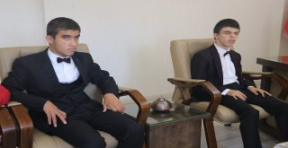 Milli Eğitim Müdürü Yağcıdan Engelsiz Yeteneklere Ödül