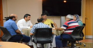 Başkan Uğurlu, Vatandaşlarla Yakından İlgileniyor