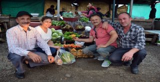 Tatilcilerden Organik Pazara Yoğun İlgi