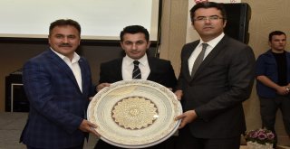 Gümüşhanede Tayini Çıkan Kaymakamlara Veda Yemeği