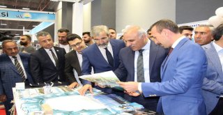 9. Van Doğu Anadolu Turizm Ve Seyahat Fuarı Açıldı