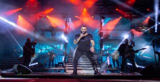 Turkcell Yıldızlı Geceler Konserlerini Yarım Milyona Yakın Kişi İzledi