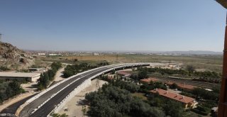 Muhsin Yazıcıoğlu Üst Geçit Köprülü Kavşakta Çalışmaları Tamamladı