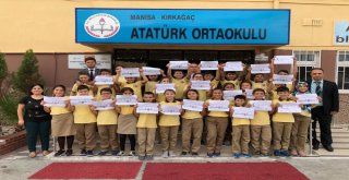 Kırkağaç Atatürk Ortaokuluna “Avrupa Kalite” Ödülü Verildi