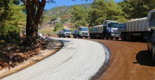 Karaağaç'ta Yol Çalışmaları Tamamlandı