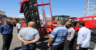 Devasa Traktör Fuarın İlgi Odağı Oldu