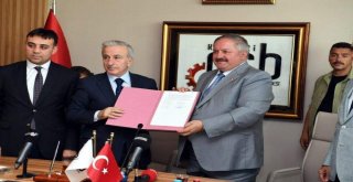 Kayseri Osb İle Oran Kalkınma Ajansı Arasında Uluslararası Fuarcılık Ve Kongre Merkezi İçin Protokol İmzalandı