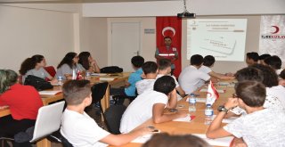 Çbsk Sporcularına İlk Yardım Eğitimi