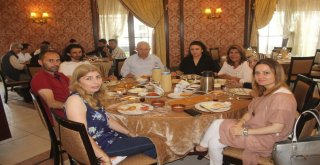 Sgb Üyeleri Basın Bayramında Bir Araya Geldi