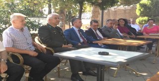 Edremitte Bayramda Örnek Dayanışma