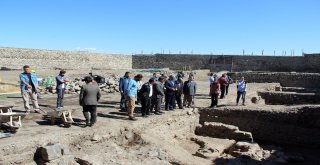 Erzurum Kalesi Gün Yüzüne Çıkıyor