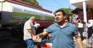 Susuzluktan Kavrulduklarını Belirten Mahallelinin İmdadına Ayvalık Belediyesi Su Tankerleriyle Yetişti
