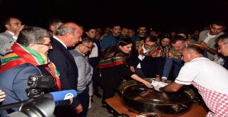 Bakan Dönmez, Geleneksel Şifalı Pilav Kazanı Kapak Açma Programına Katıldı
