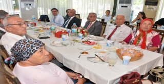 Başkan Kocamaz, Kıbrıs Gazileri Ve Şehit Aileleriyle Buluştu