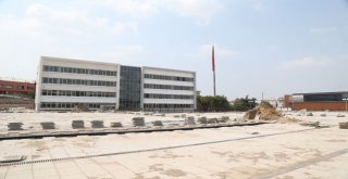 Bursa Merkez Anadolu İmamatip Lisesi Yeni Binalarıyla Yeni Eğitim Dönemine Hazırlanıyor