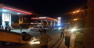 Polisten Kaçıp Takla Atan Otomobilden Uyuşturucu Çıktı