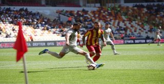 Spor Toto Süper Lig:  Evkur Yeni Malatyaspor: 1 - Çaykur Rizespor: 0 (İlk Yarı)