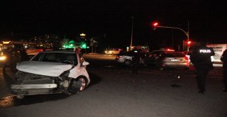 Şanlıurfada Zincirleme Trafik Kazası: 3 Yaralı