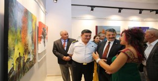 Ressam Ve Akademisyenler Eserlerini Sergiledi