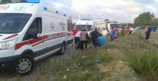 Kamyon İle Otomobil Kafa Kafaya Çarpıştı: 4 Yaralı
