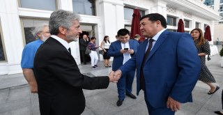 Başkan Tunadan Dünya İdari Kentler Birliği Üyelerine Resepsiyon