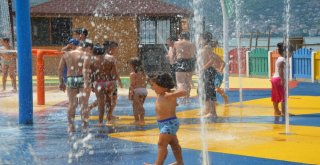 Çocuklardan ‘Su Oyun Parkına Yoğun İlgi