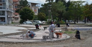 Gedizde Her Mahalleye Yaşam Ve Mahalle Parkı Projesi Hayata Geçirildi