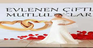 Yeni Çiftlere Gelinlikleri Ataşehir Belediyesinden