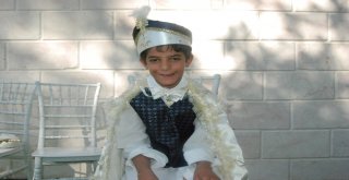 Şanlıurfada Ailesinin Maddi Durumu İyi Olmayan 200 Çocuk Sünnet Edildi