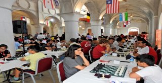 6. Uluslararası Çeşme Open Satranç Turnuvası Başladı