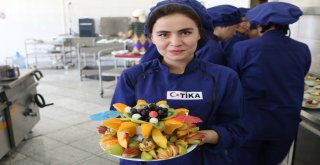 Tikadan Tacikistanda Turizm Eğitimi