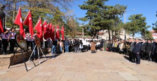 Sivasta İstiklal Marşı Okunurken Hayat Durdu