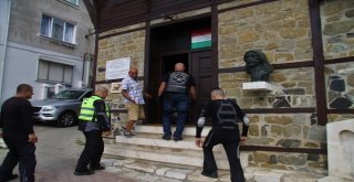 (Özel) Motor Tutkunu Macar Grup Atalarının Evini Görmek İçin Tekirdağda