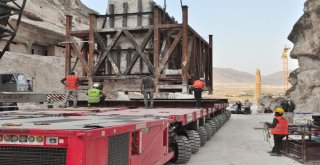 600 Yıllık Hasankeyf Kale Kapısı Taşındı