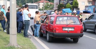 Otomobilin Çarptığı Yaşlı Kadın Yaralandı