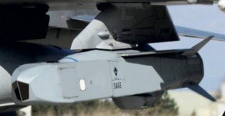 Bakan Varank: Hassas Güdümlü Akıllı Seyir Füzesi Som-J Yapılan İlk Testleri Başarıyla Tamamlandı