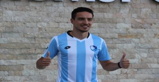 Bb Erzurumsporun İlk Transferi Leo İmzayı Attı