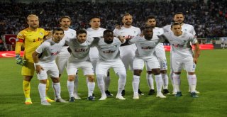 Spor Toto Süper Lig: B.b. Erzurumspor: 1 - Beşiktaş: 0 (İlk Yarı)