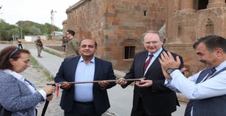 Büyükelçi Christian Berger, Ahlatı Gezdi