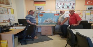 İtalyan Ustadan Ditib Camisine Anlamlı Hediye